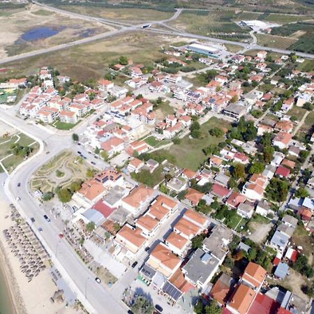 Ofrinio Central Apartments Екстер'єр фото