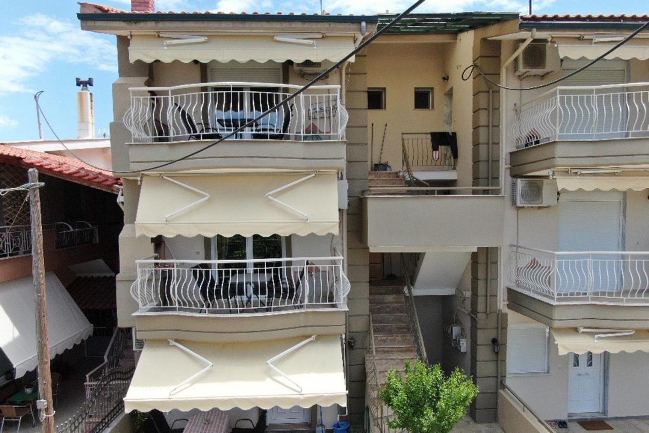 Ofrinio Central Apartments Екстер'єр фото